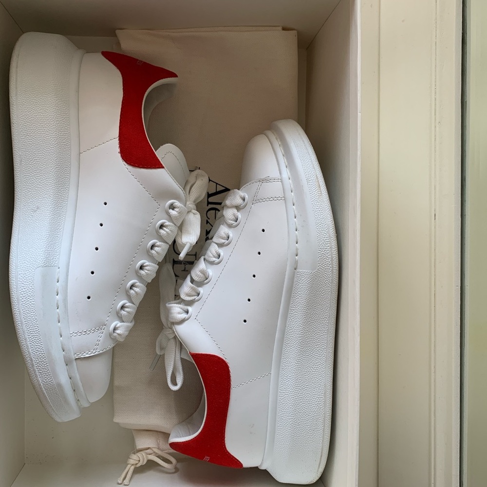 ALEXANDER MCQUEEN PLATFORM SNEAKER